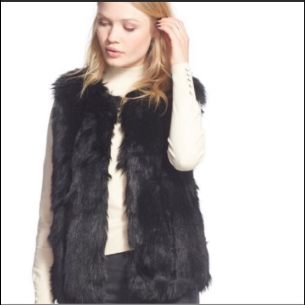 TOPSHOP Black Faux Fur Vest